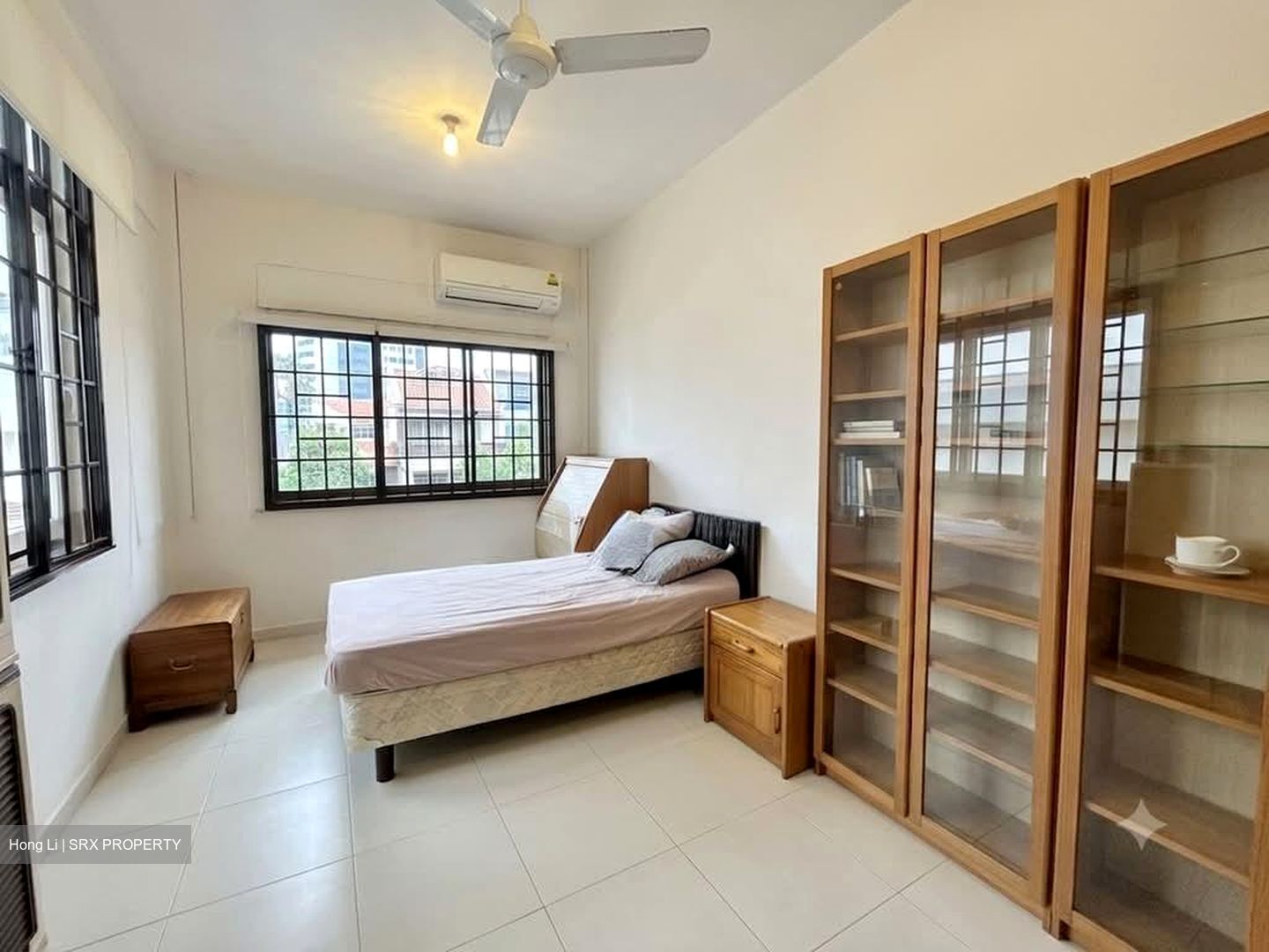 Sennett Estate (D13), Terrace #588068201